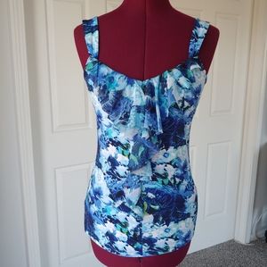Floral Top Size XS